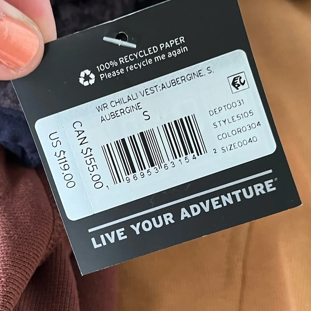 Eddie Bauer chilali faux shearling vest Sherpa color block multi color NWT - Picture 3 of 3